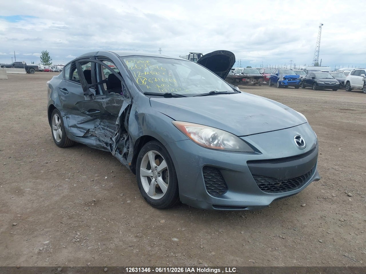 JM1BL1UF6C1671644 · 2012 MAZDA MAZDA3 GX