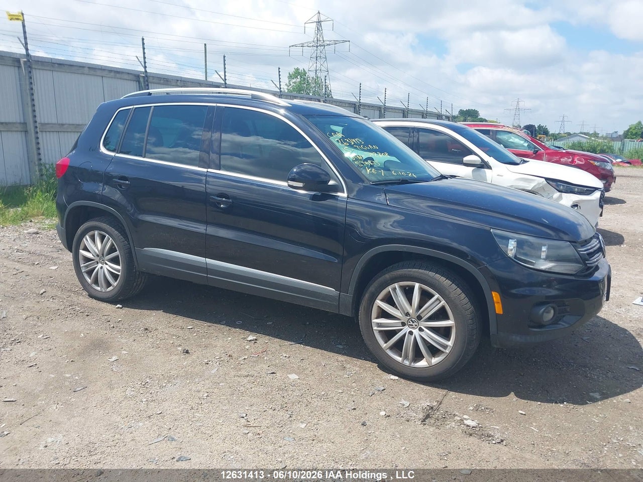 WVGJV7AX0FW542808 · 2015 VOLKSWAGEN TIGUAN S/SE/SEL/R-LINE