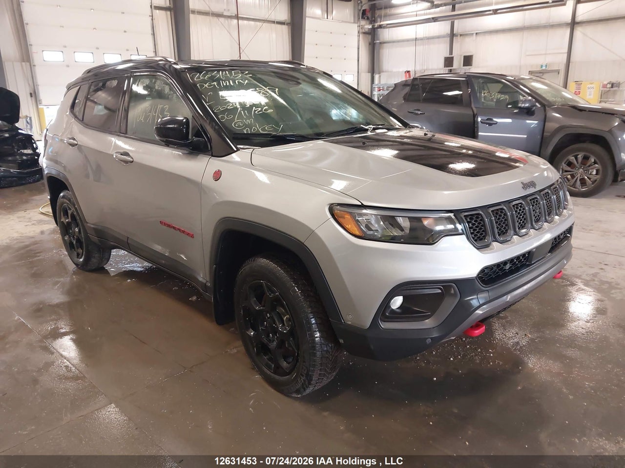 3C4NJDDN8RT588889 · 2024 JEEP COMPASS TRAILHAWK