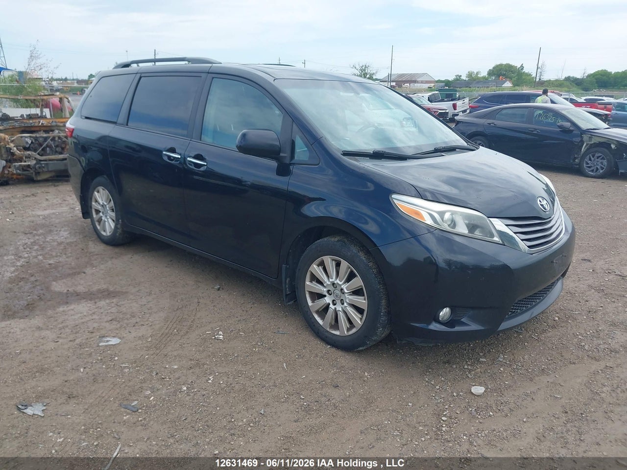 5TDDK3DC0FS127063 · 2015 TOYOTA SIENNA XLE/LIMITED
