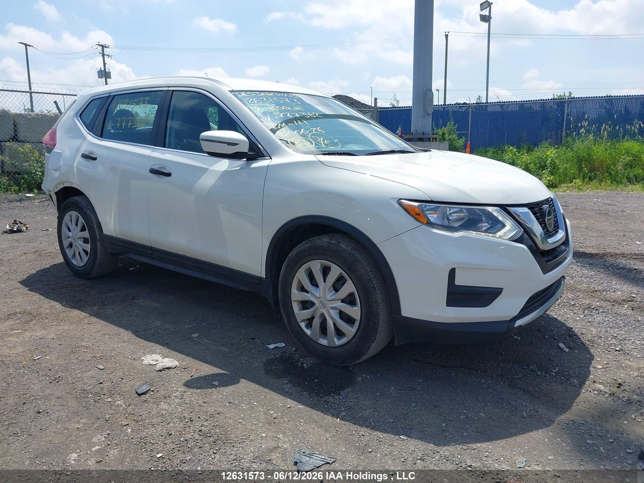 5N1AT2MT5JC777362 · 2018 NISSAN ROGUE S/SL