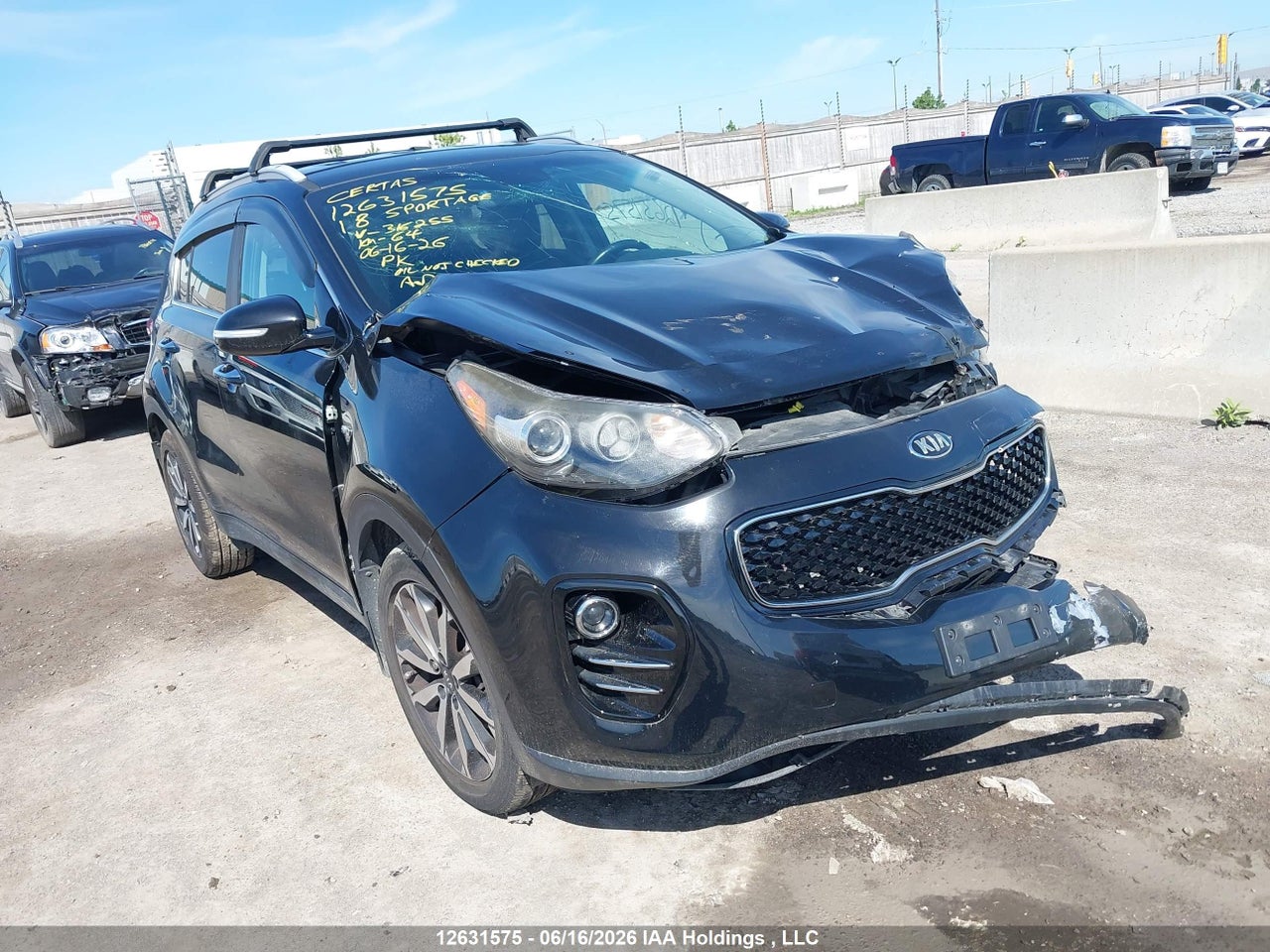 KNDPNCAC7J7316255 · 2018 KIA SPORTAGE EX