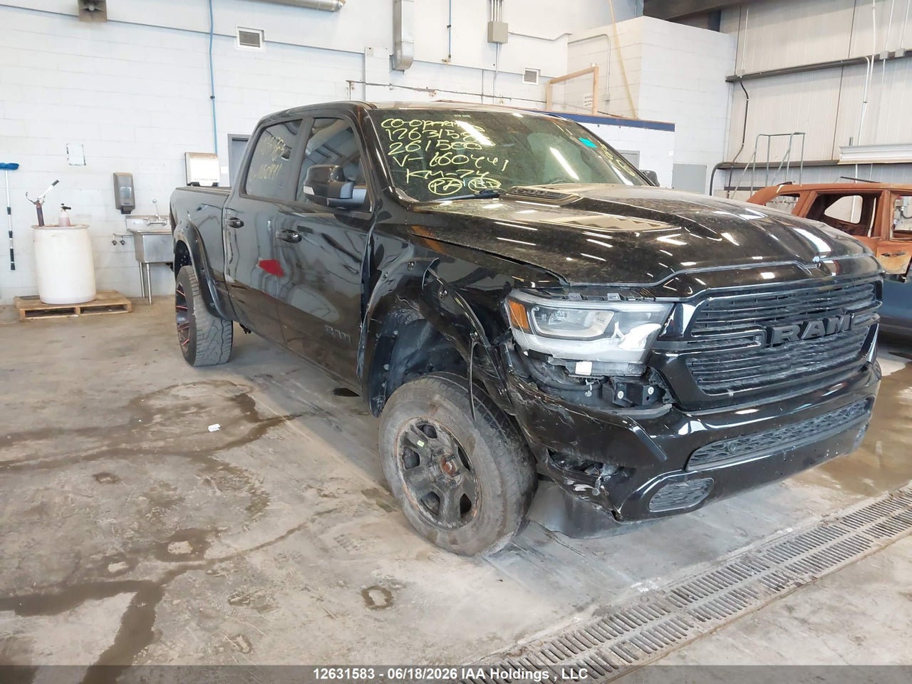 1C6SRFRT5NN160441 · 2022 RAM 1500 LARAMIE