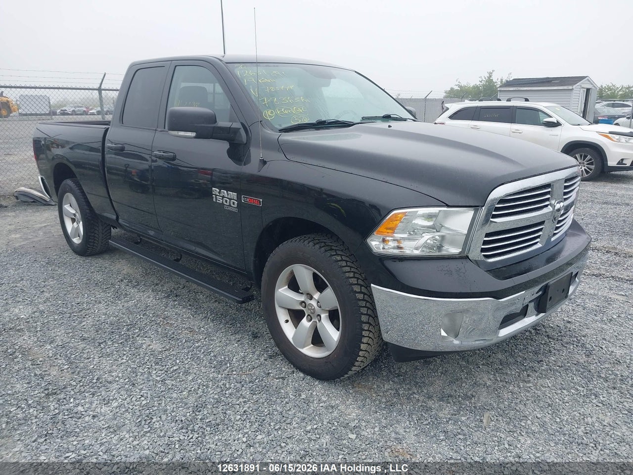 1C6RR7GMXKS705174 · 2019 RAM 1500 CLASSIC SLT