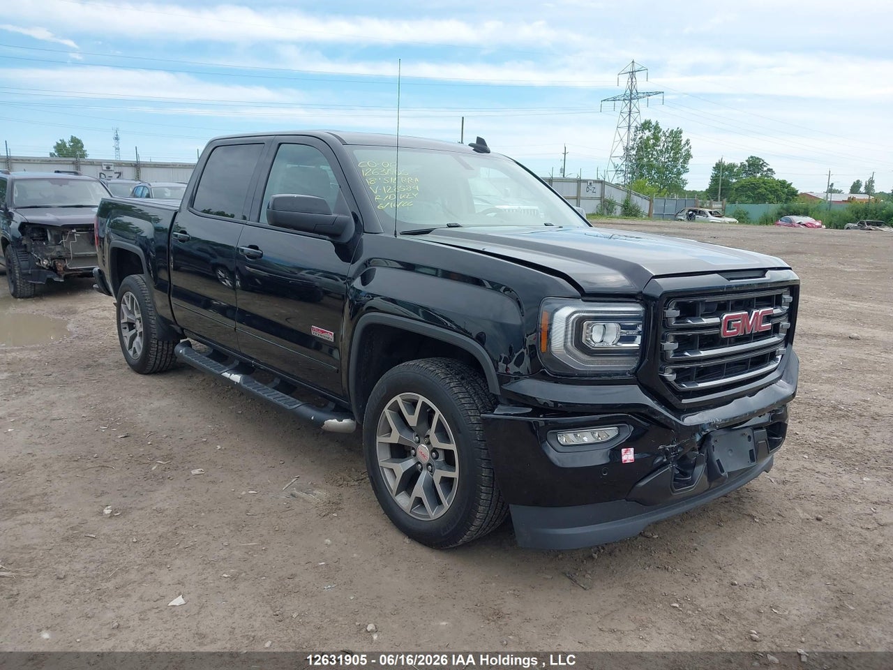 3GTU2NEC9JG128584 · 2018 GMC SIERRA 1500 SLT