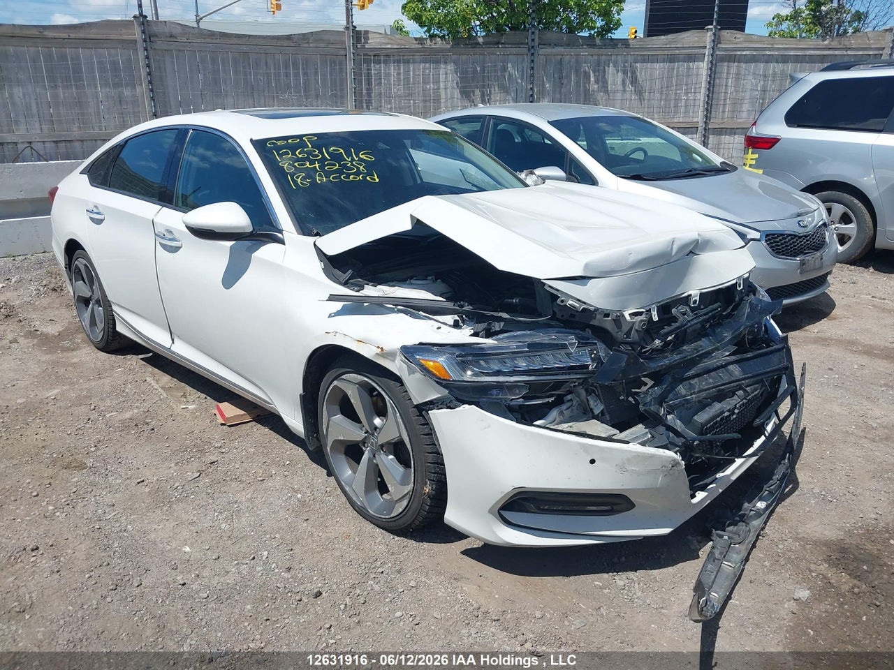 1HGCV1F99JA804238 · 2018 HONDA ACCORD TOURING