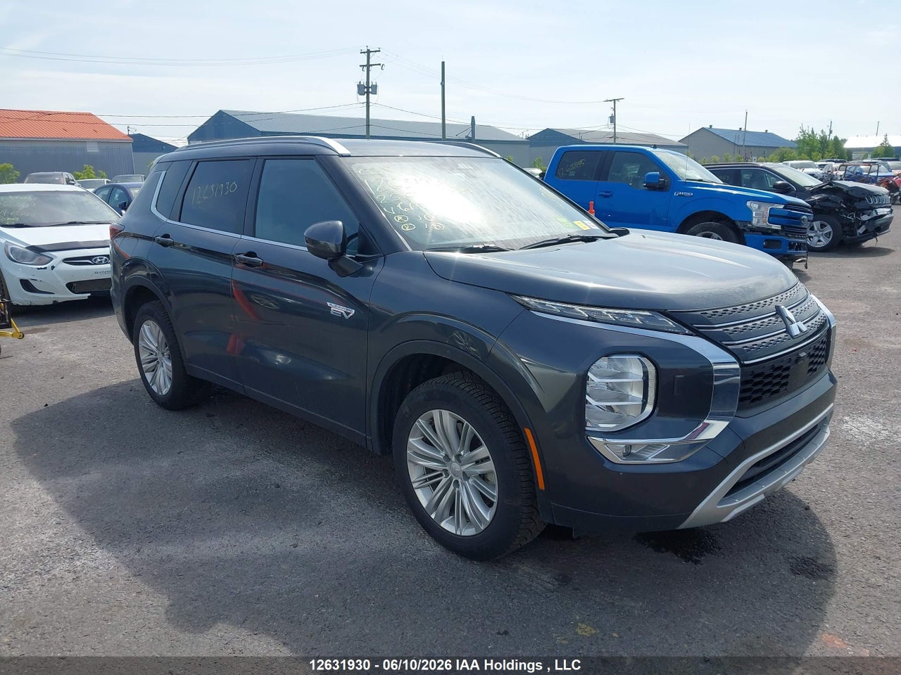 JA4T5VA9XSZ610389 · 2025 MITSUBISHI OUTLANDER SE