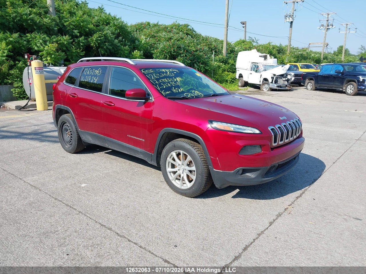 1C4PJMCS6HD217251 · 2017 JEEP CHEROKEE LATITUDE