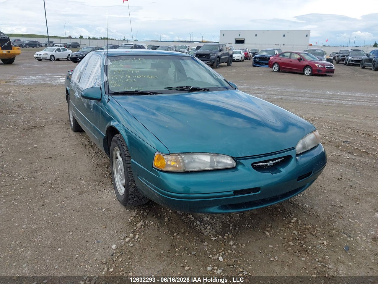 1FALP62W6VH145197 · 1997 FORD THUNDERBIRD LX