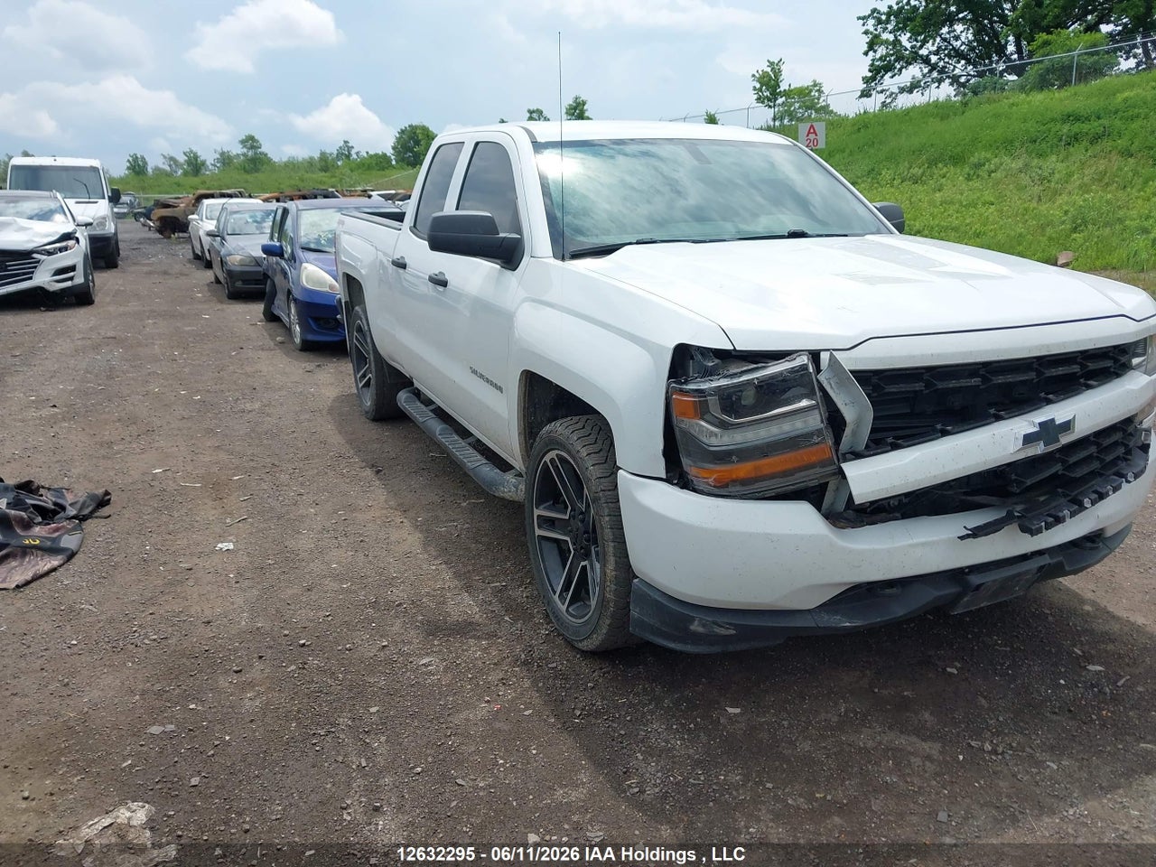 1GCVKPEC7HZ362300 · 2017 CHEVROLET Silverado K1500 Custom