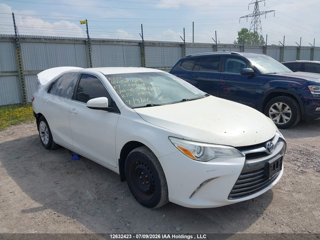 4T1BF1FK1HU654429 · 2017 TOYOTA CAMRY LE