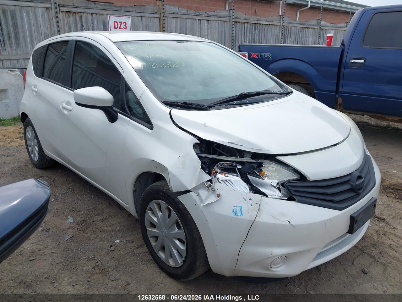 3N1CE2CPXFL368882 · 2015 NISSAN VERSA NOTE 1.6 S/1.6 SL/1.6 SR/1.6 SV