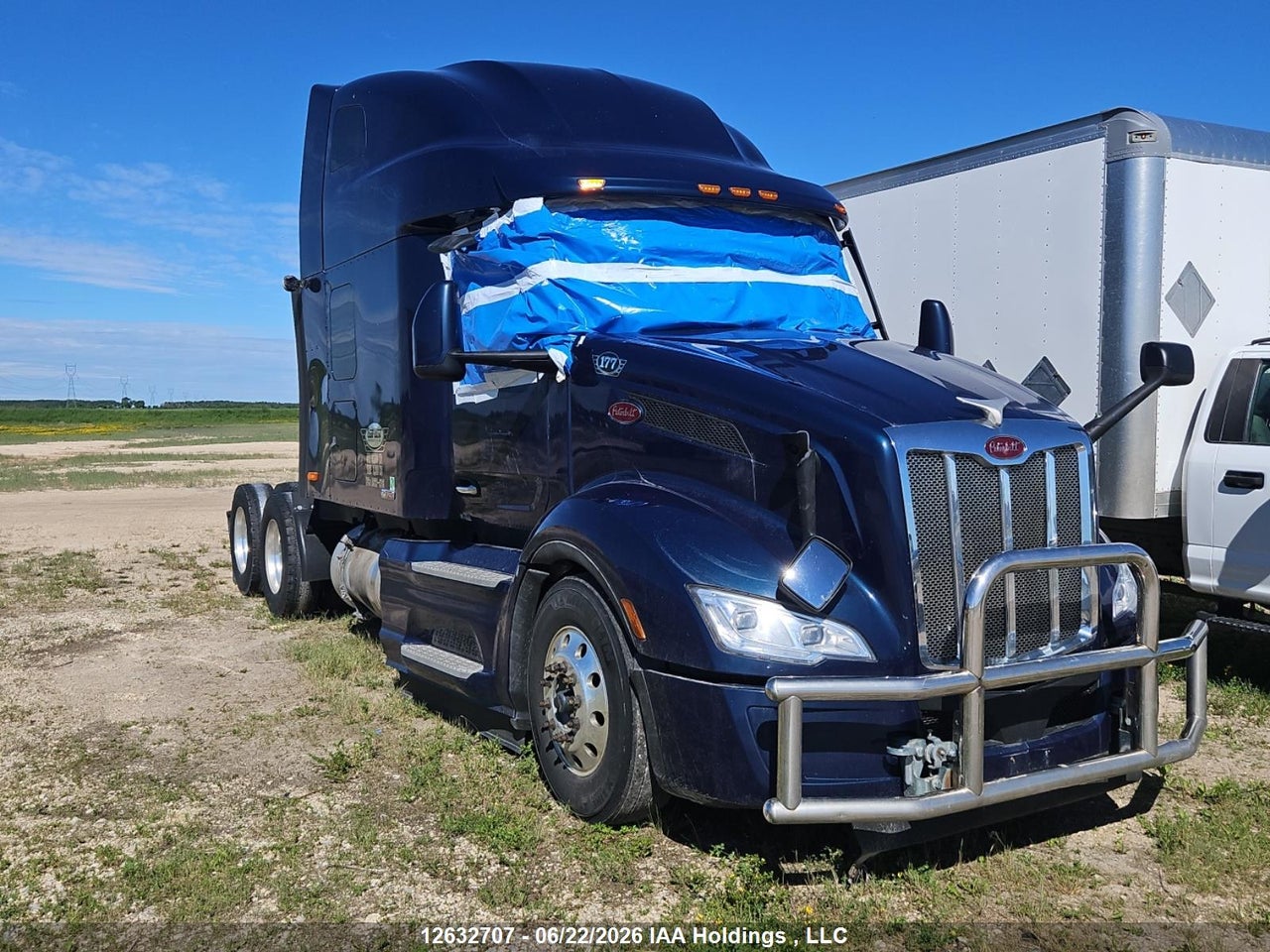 1XPBD49X3PD814925 · 2023 PETERBILT 579