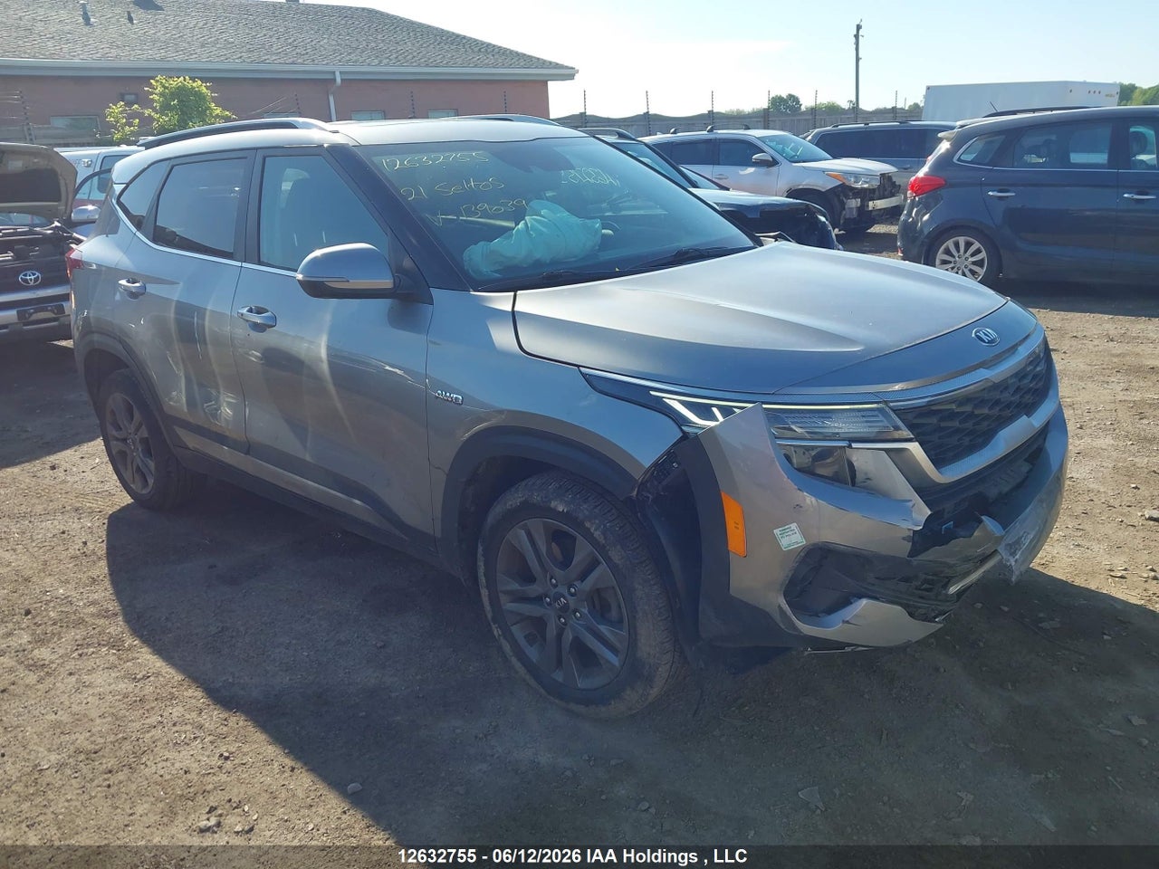 KNDEUCAA7M7139039 · 2021 KIA SELTOS EX