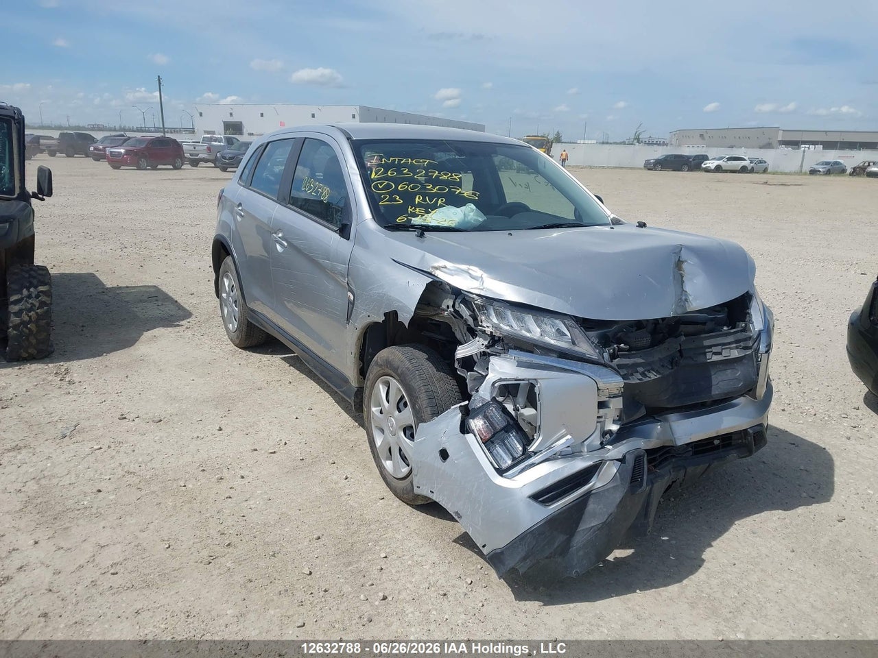 JA4AHUAU7PU603076 · 2023 MITSUBISHI RVR ES/SE
