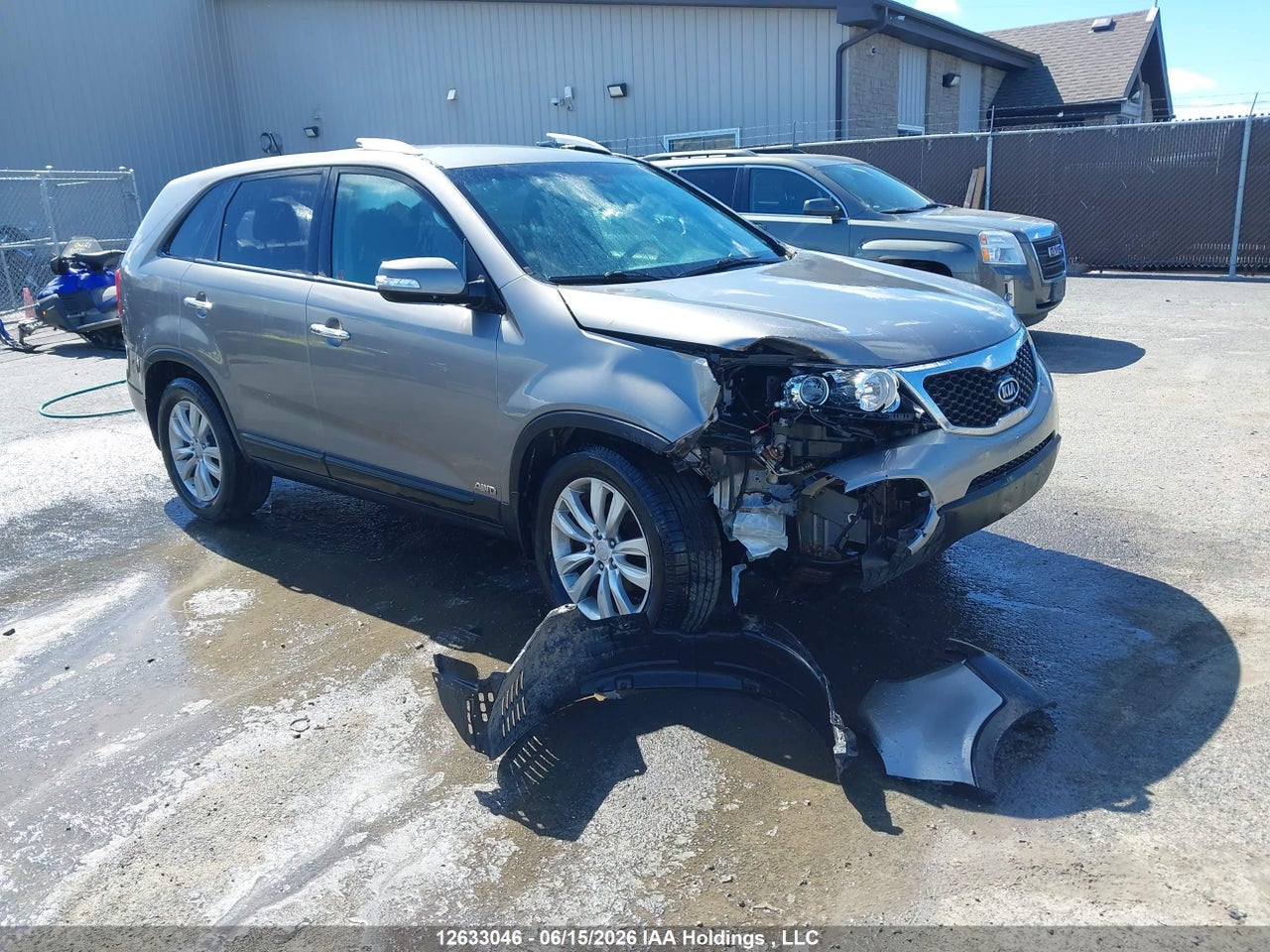 5XYKTDA23BG141200 · 2011 KIA SORENTO LX V6