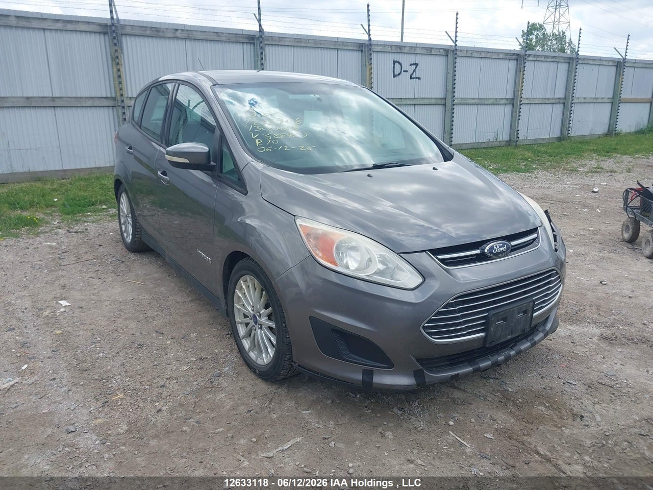 1FADP5AUXDL528957 · 2013 FORD C-MAX HYBRID SE
