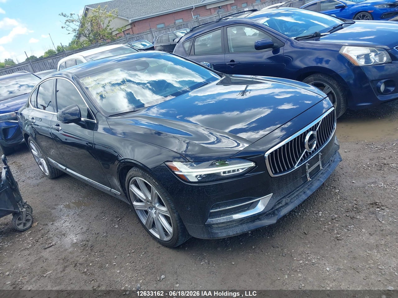 YV1A22ML8H1001041 · 2017 VOLVO S90 T6 INSCRIPTION