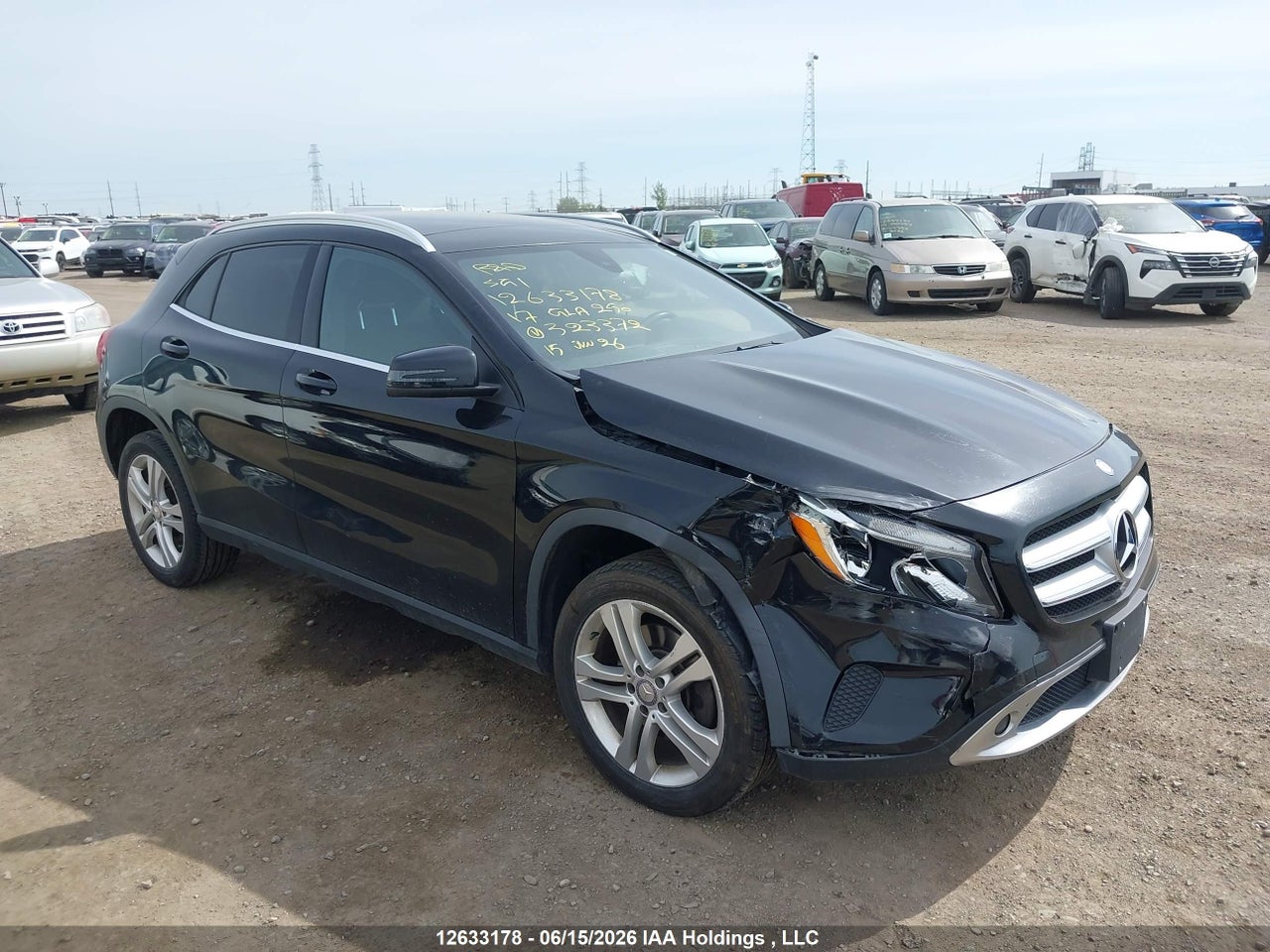 WDCTG4GB7HJ323372 · 2017 MERCEDES BENZ GLA 250 4MATIC