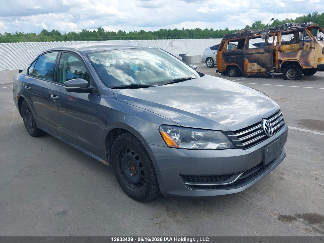 1VWAH7A34DC007341 · 2013 VOLKSWAGEN PASSAT S