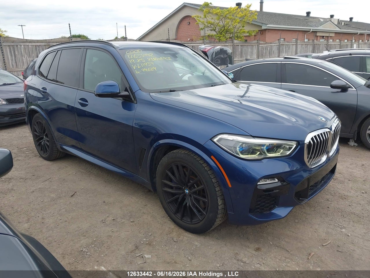 5UXCR6C59KLL11939 · 2019 BMW X5 XDRIVE40I