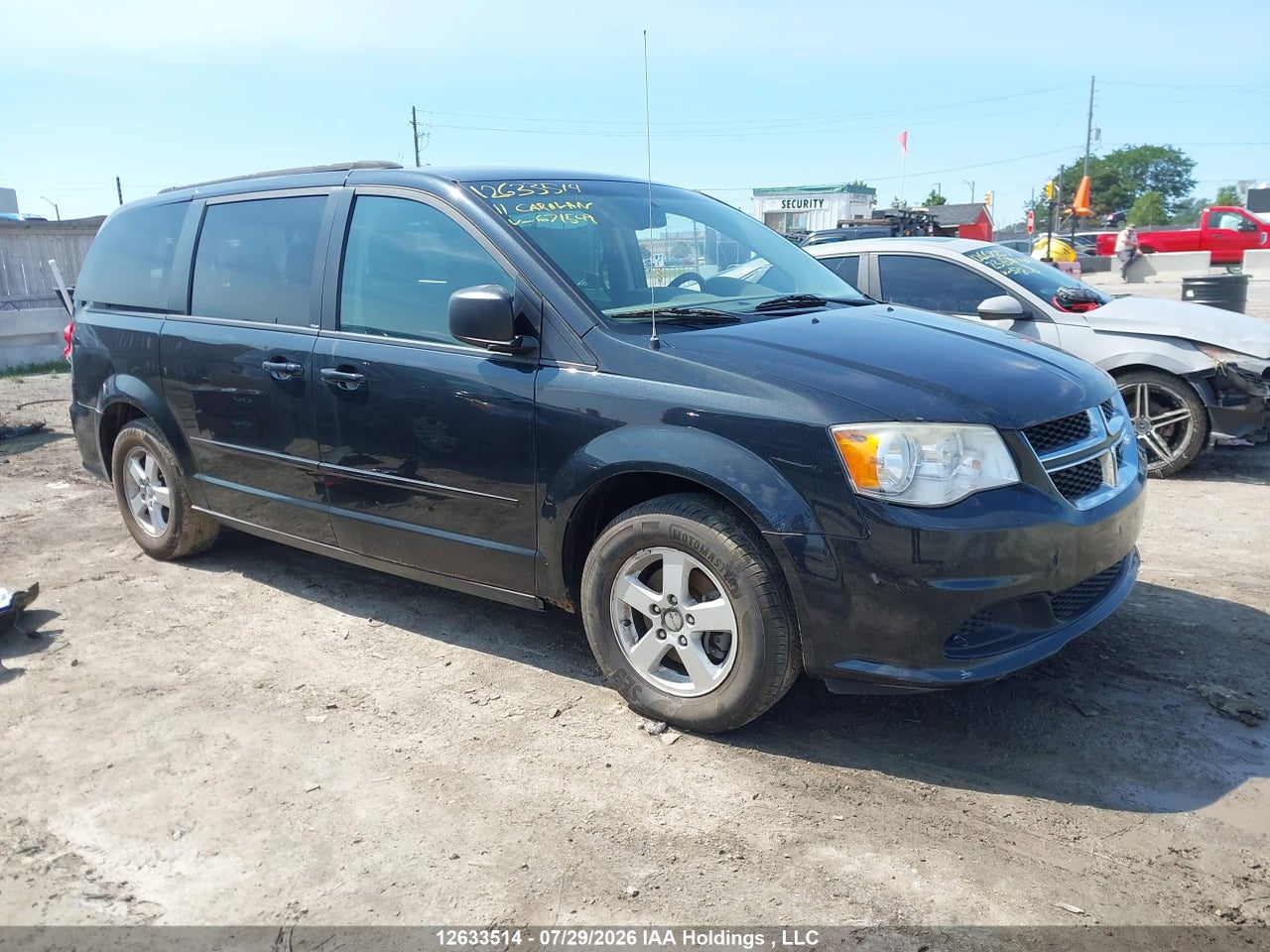 2D4RN4DG1BR671549 · 2011 DODGE GRAND CARAVAN SE/SXT