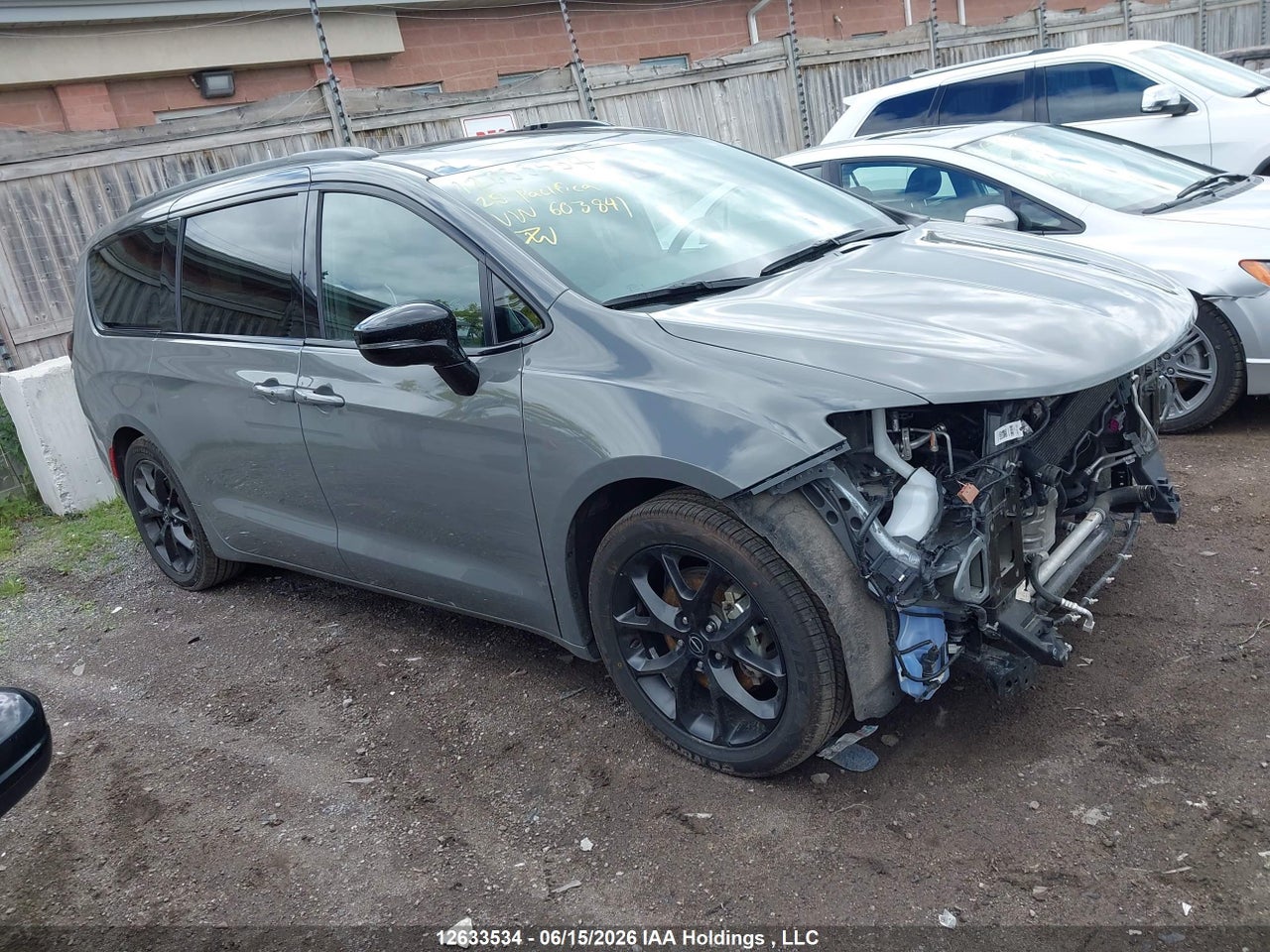 2C4RC1GG2SR603841 · 2025 CHRYSLER PACIFICA LIMITED