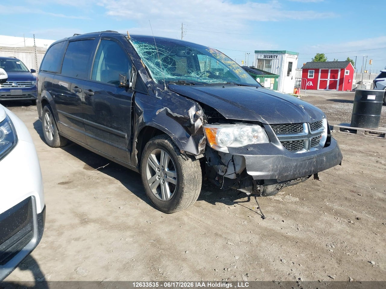 2C4RDGBG4FR735335 · 2015 DODGE GRAND CARAVAN SE/SXT