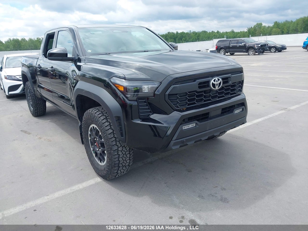 3TYLB5JN9RT043863 · 2024 TOYOTA TACOMA DOUBLE CAB/SR5/TRD SPORT/TRD OFF ROAD/LTD