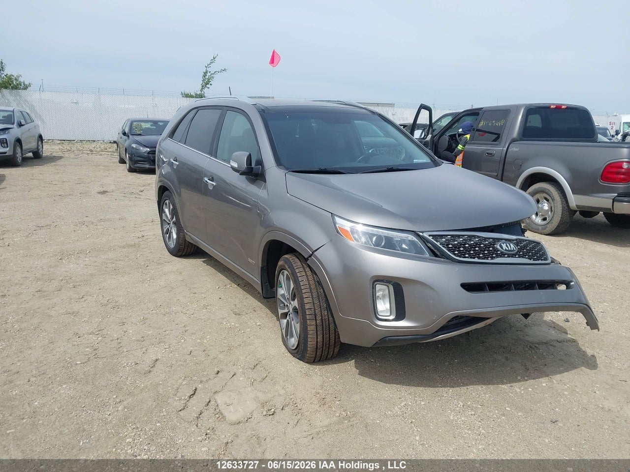5XYKWDA72FG636108 · 2015 KIA SORENTO SX