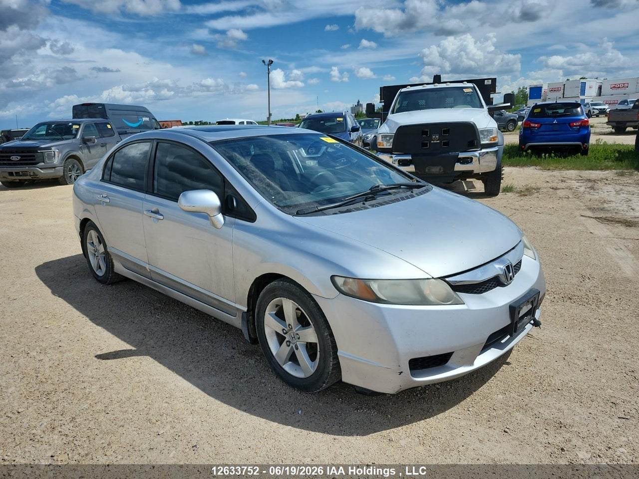 2HGFA1F63BH006030 · 2011 HONDA CIVIC LX-S