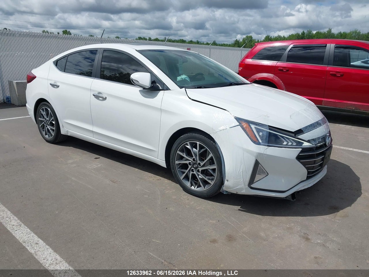 KMHD84LF8KU878168 · 2019 HYUNDAI ELANTRA LUXURY