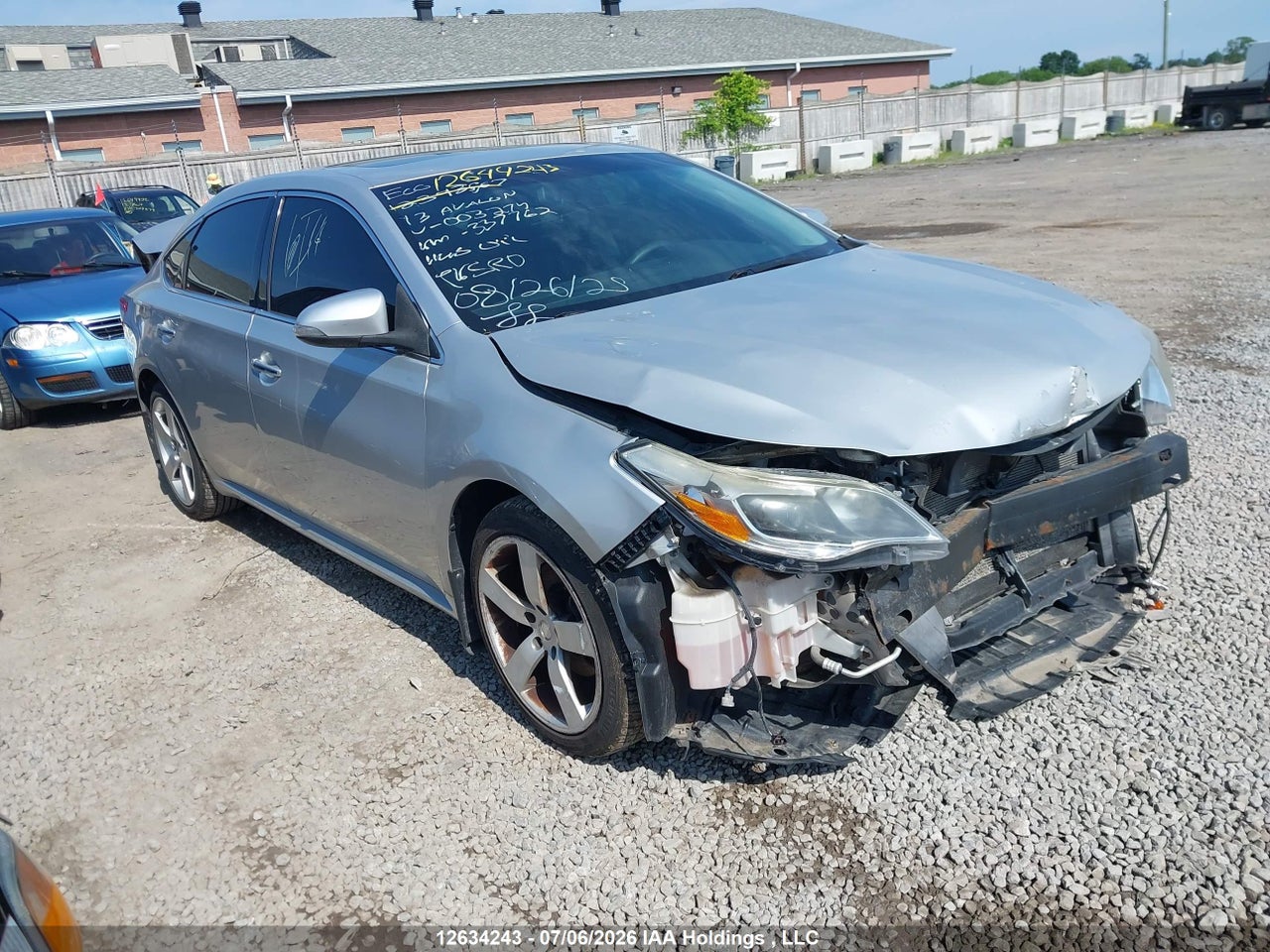 4T1BK1EBXDU003274 · 2013 TOYOTA AVALON XLE