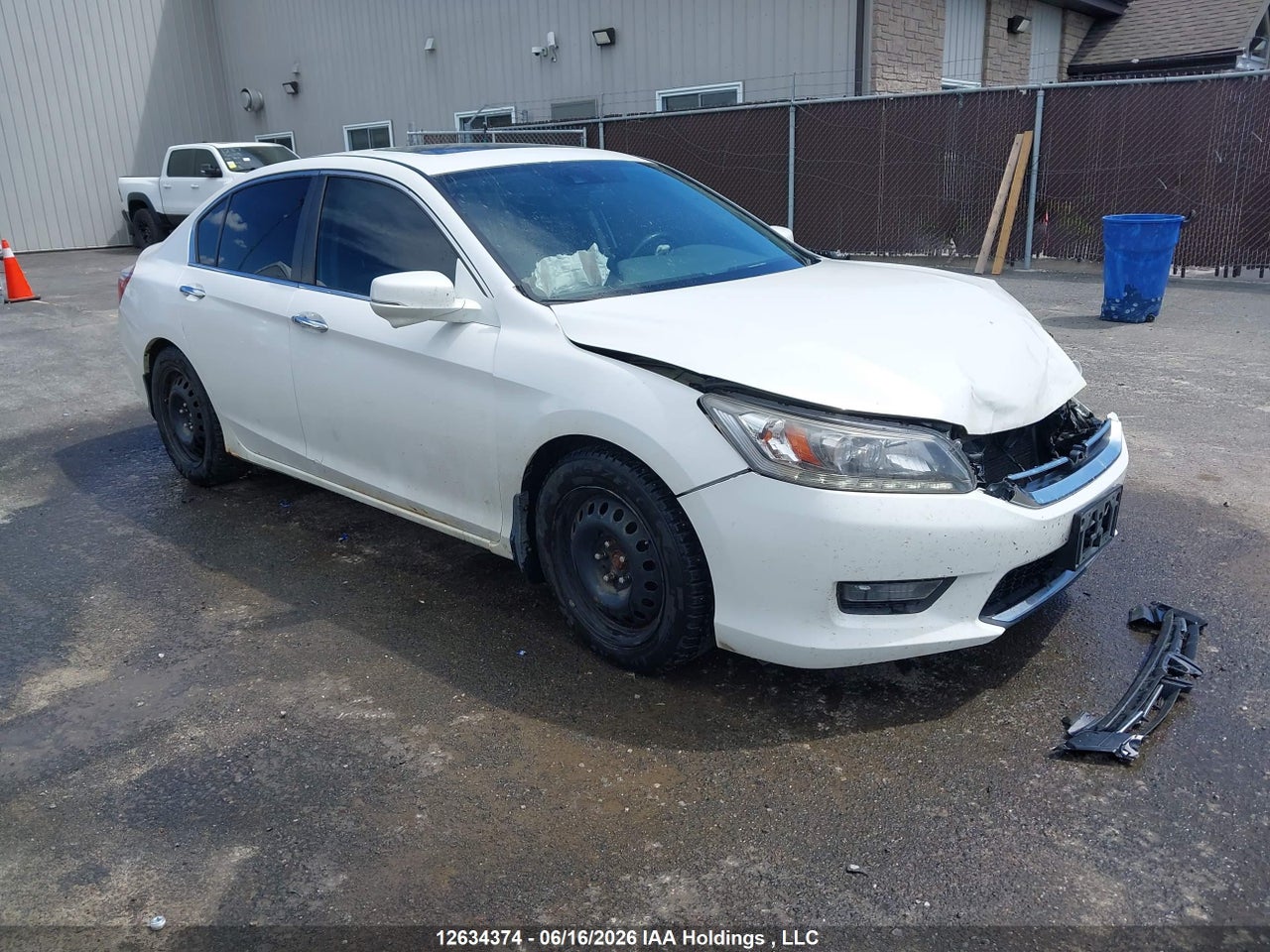 1HGCR2F96EA801734 · 2014 HONDA ACCORD TOURING