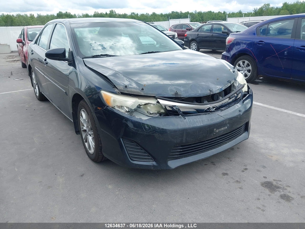 4T1BF1FK9DU647514 · 2013 TOYOTA CAMRY L/SE/LE/XLE