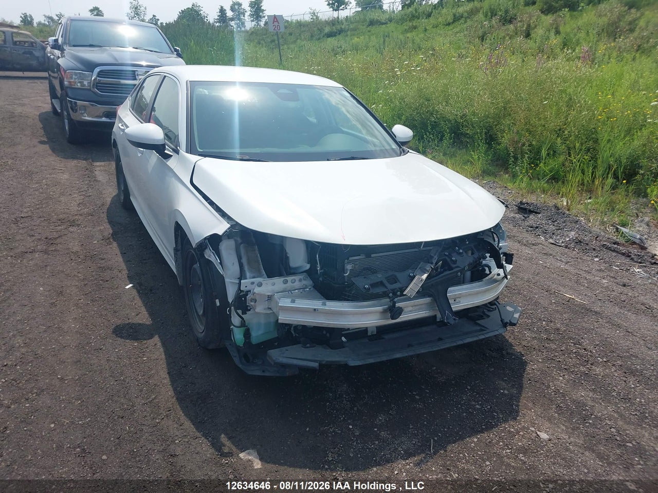 2HGFE2F20NH111118 · 2022 HONDA CIVIC LX