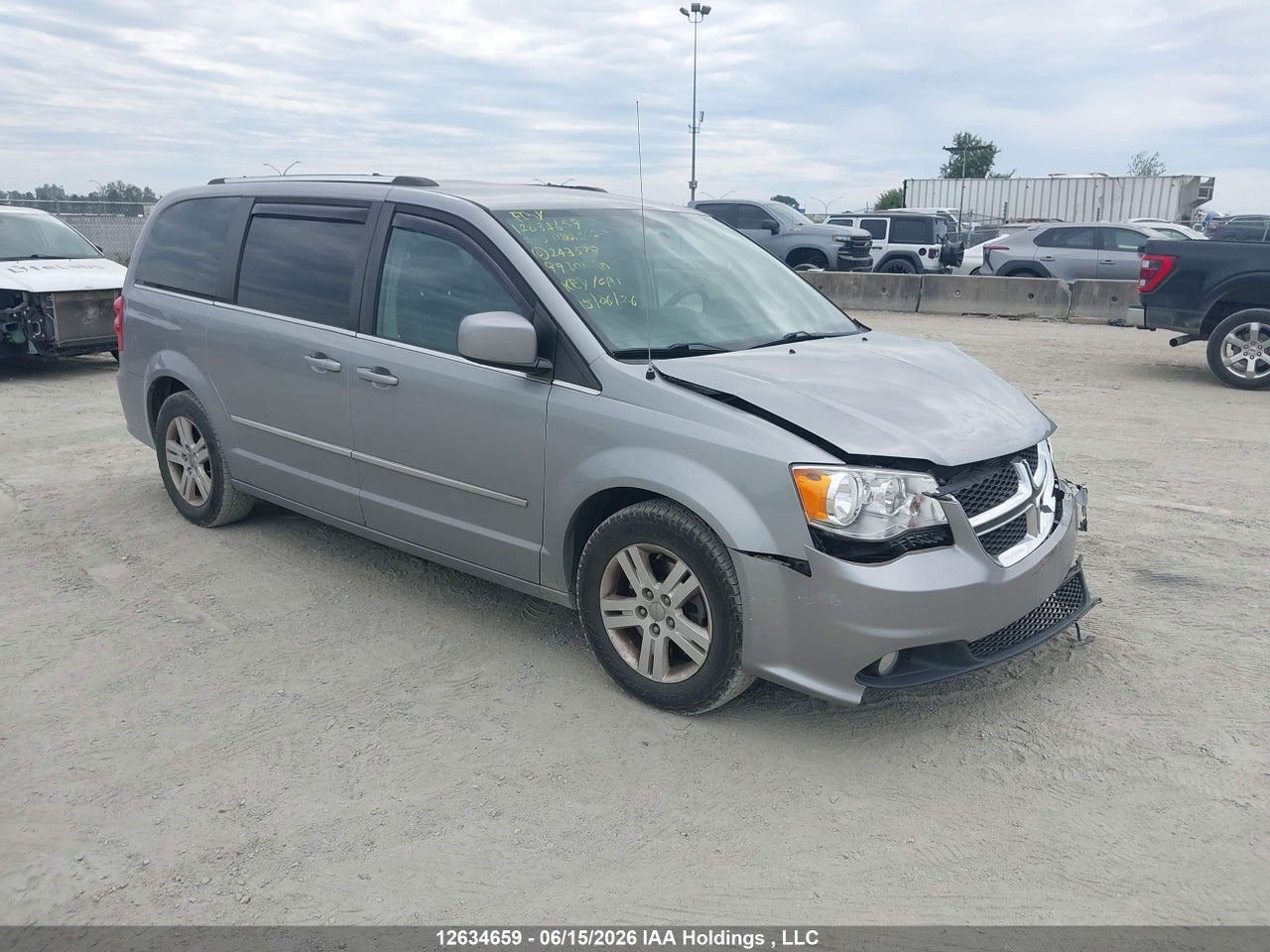 2C4RDGDG1GR243599 · 2016 DODGE GRAND CARAVAN CREW