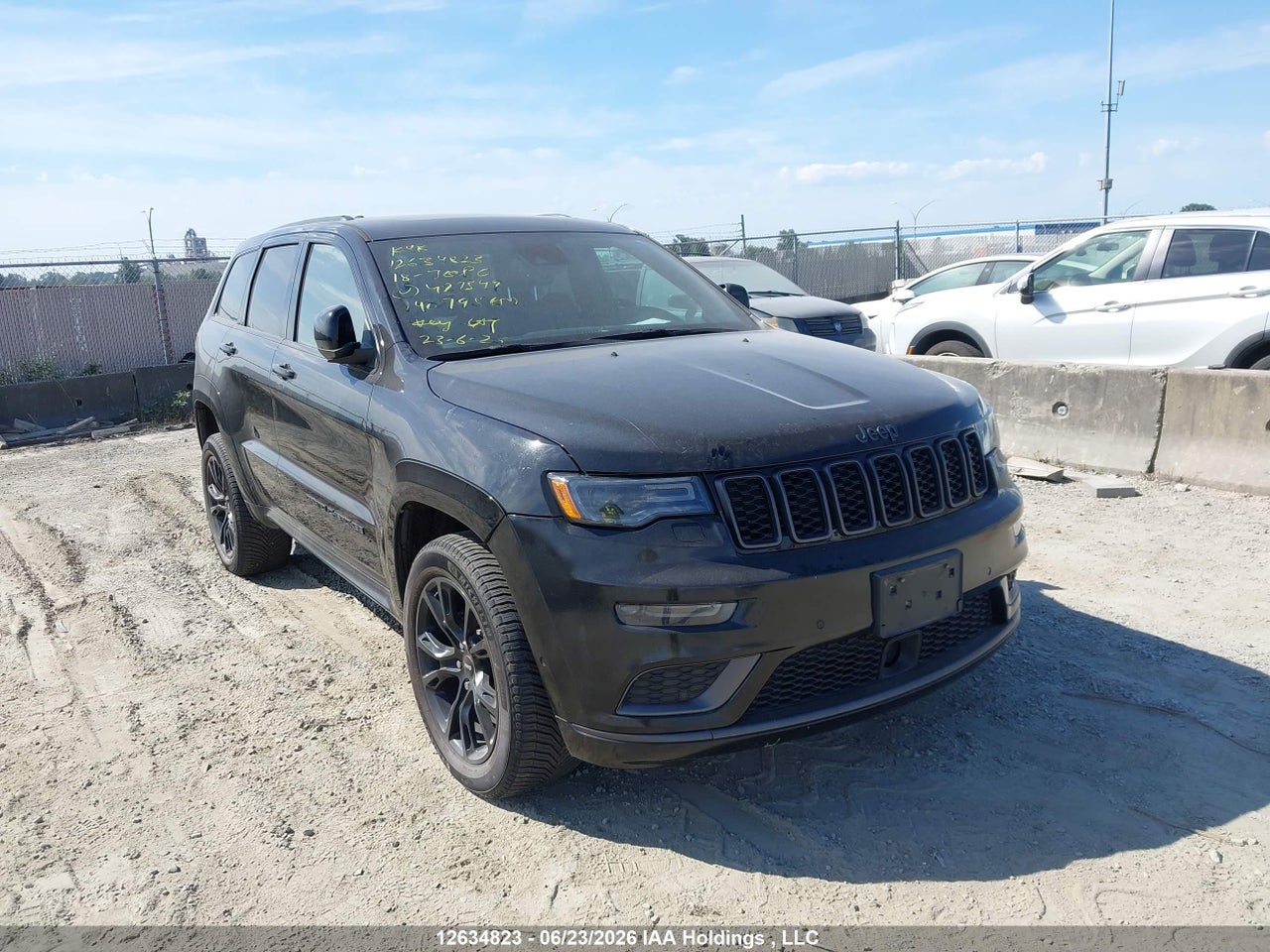 1C4RJFCM8JC427349 · 2018 JEEP GRAND CHEROKEE OVERLAND