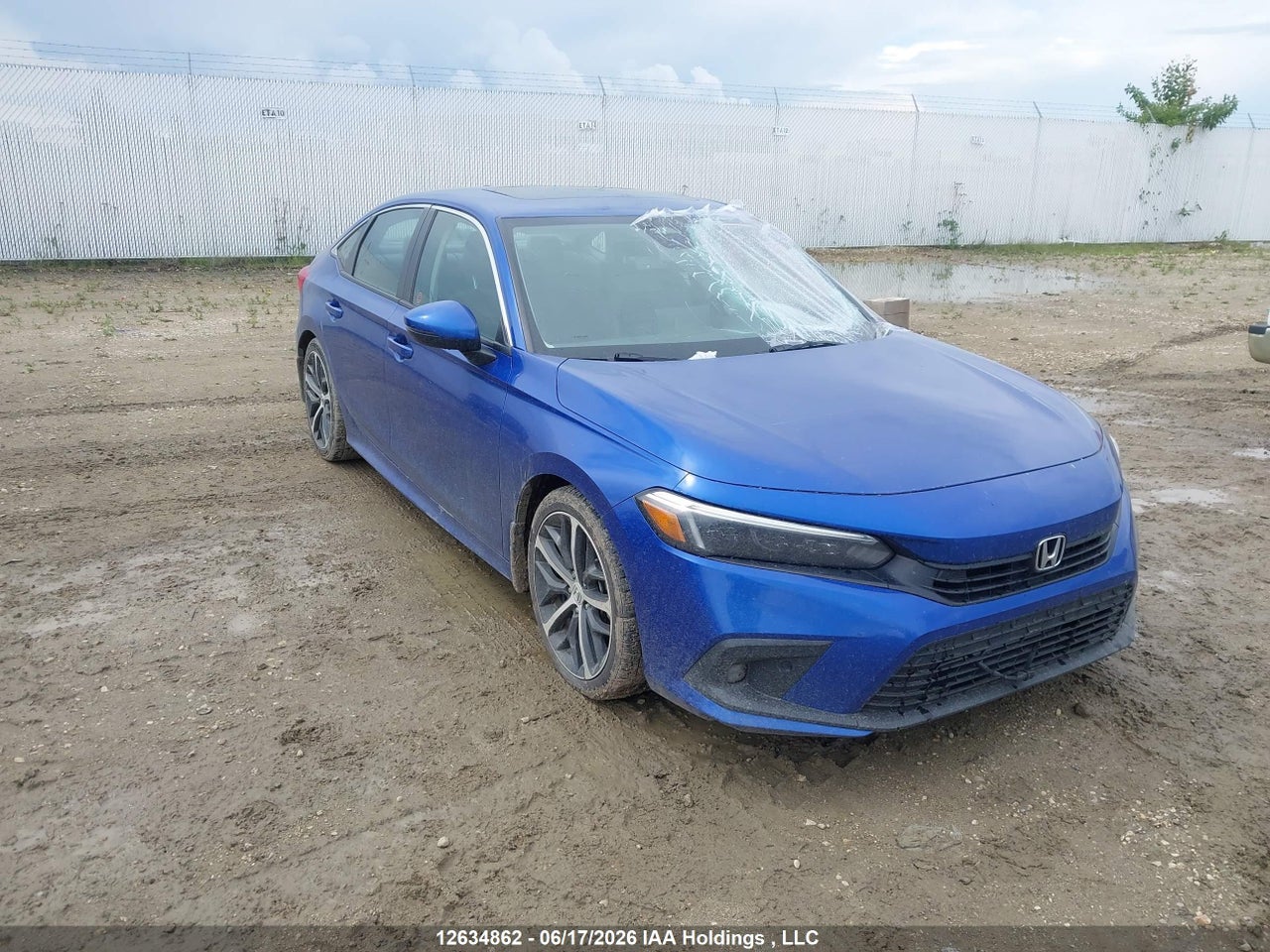 2HGFE1F94NH004869 · 2022 HONDA Civic touring