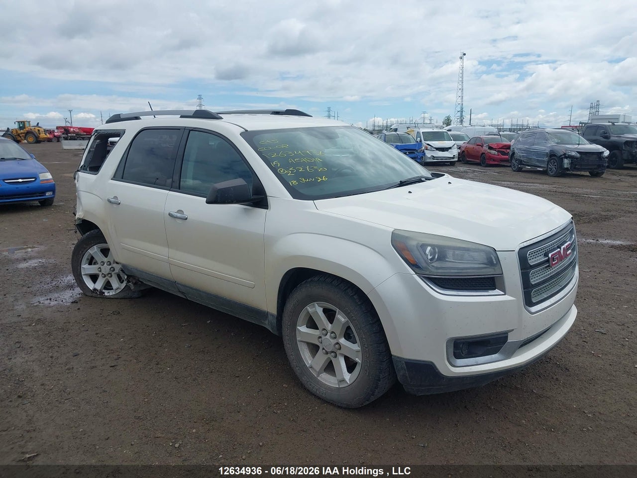 1GKKVNED4FJ232630 · 2015 GMC ACADIA SLE1