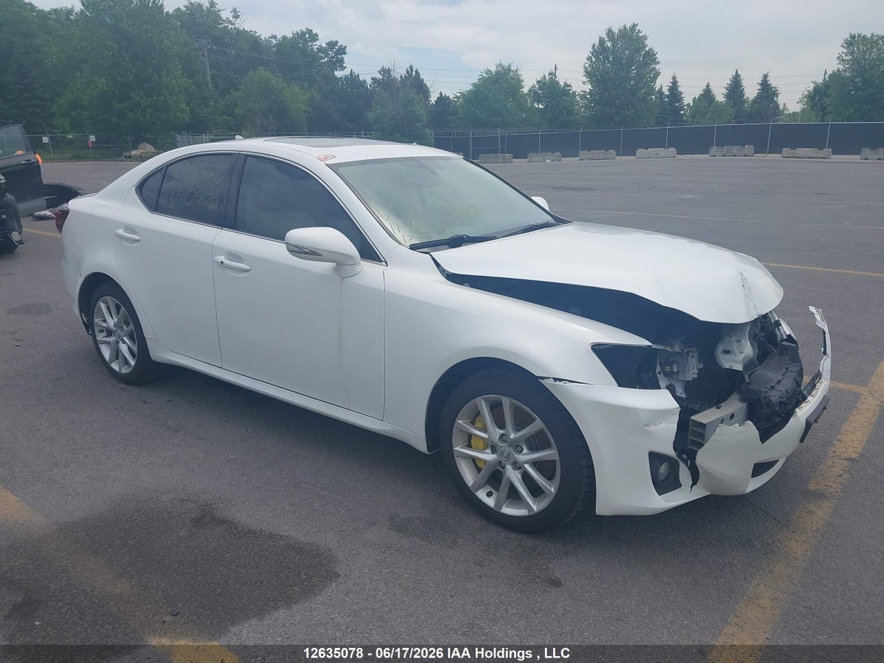 JTHCF5C23B5046755 · 2011 LEXUS IS 250