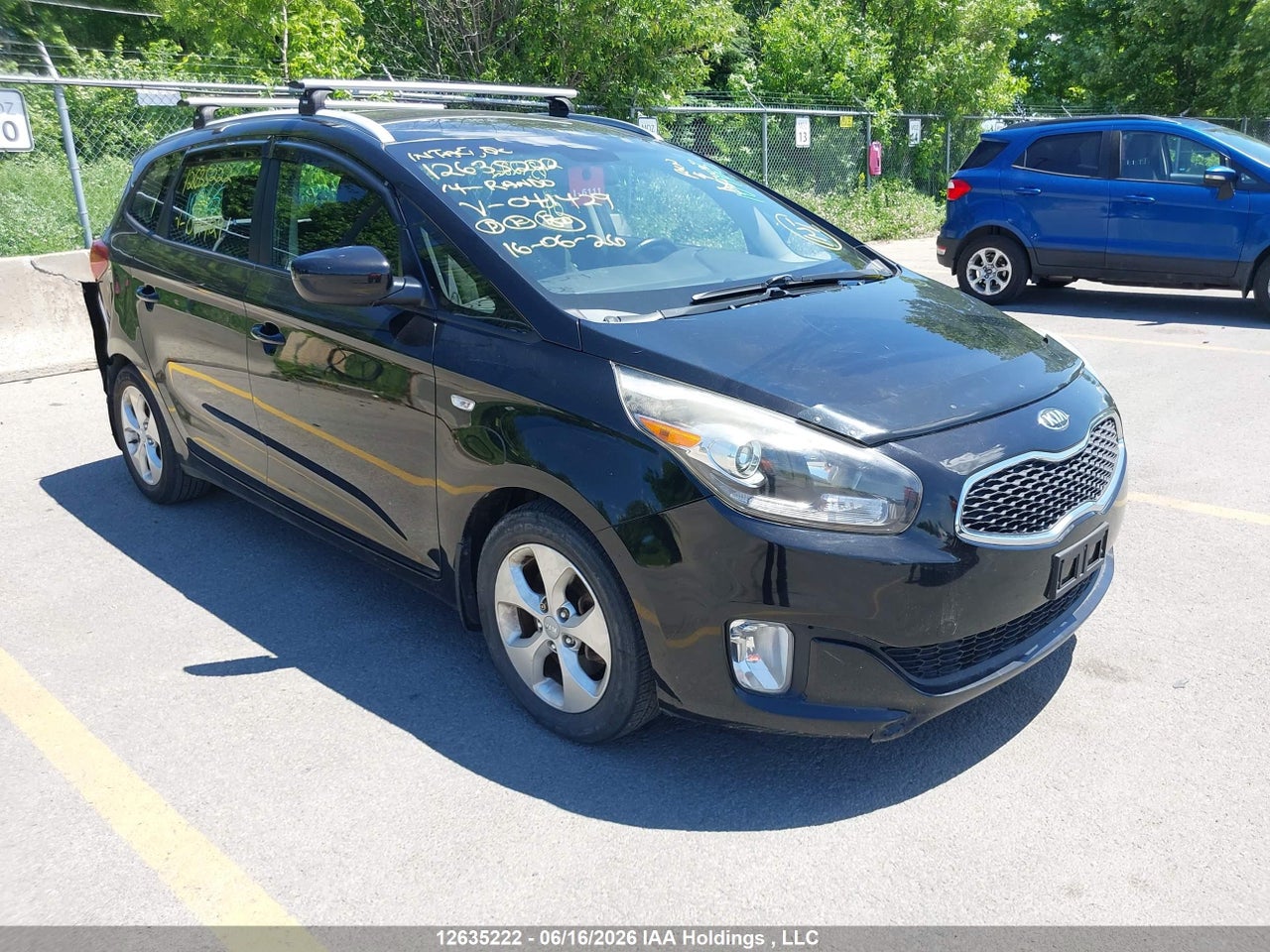 KNAHT8A35E7041429 · 2014 KIA RONDO