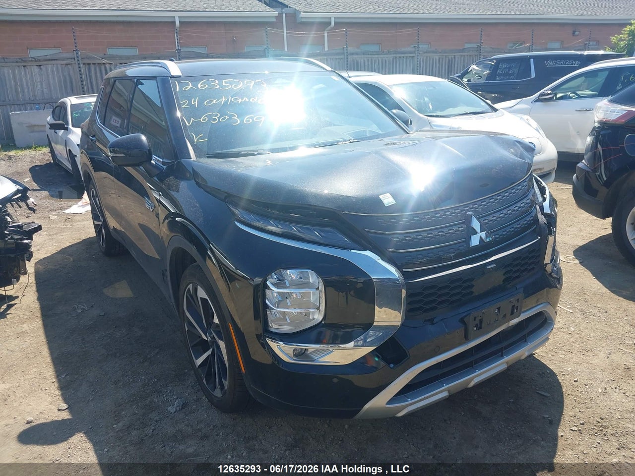JA4T5WA95RZ630369 · 2024 MITSUBISHI OUTLANDER PHEV