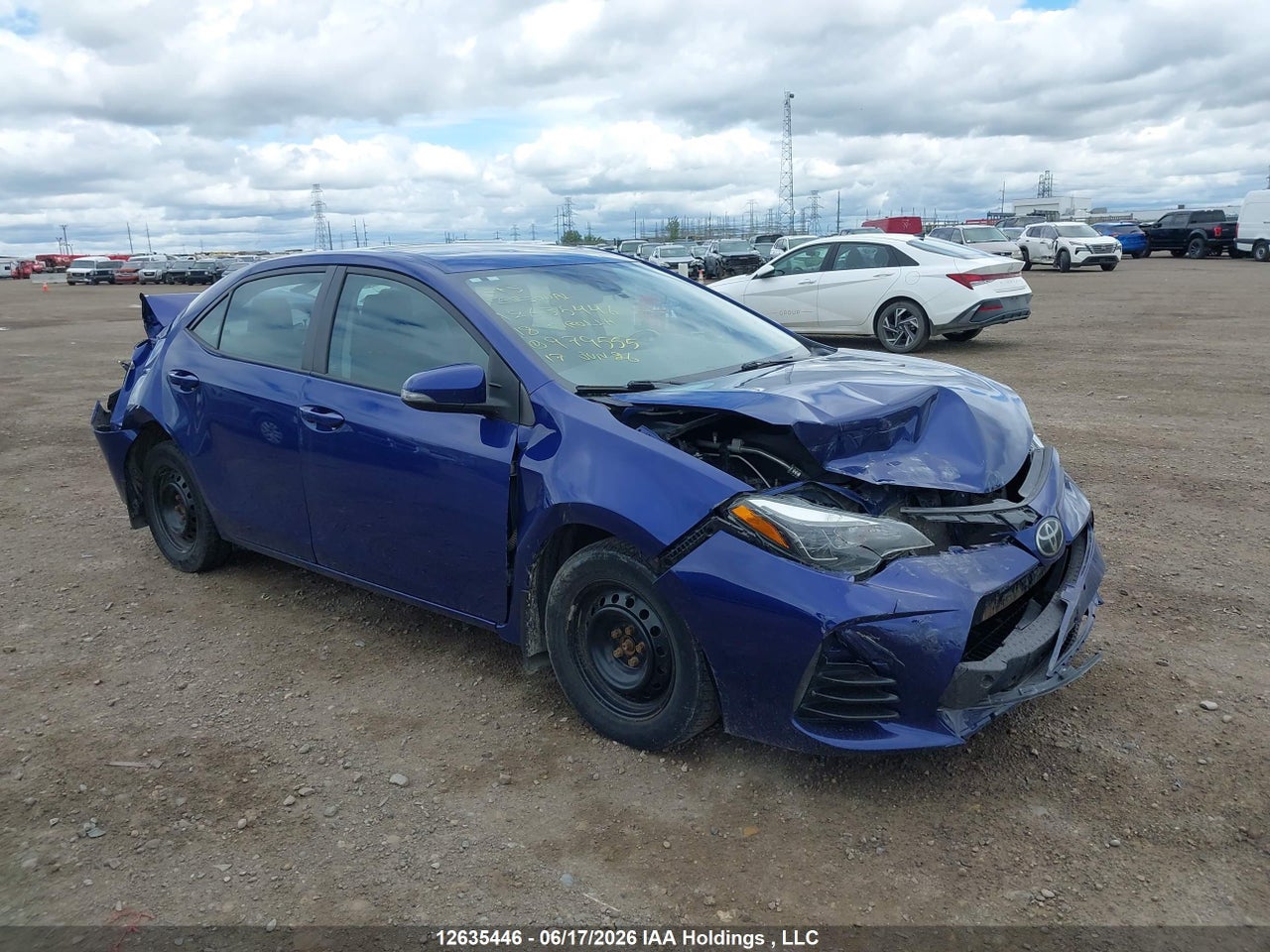 2T1BURHE5JC979555 · 2018 TOYOTA COROLLA L/LE/XLE/SE/XSE