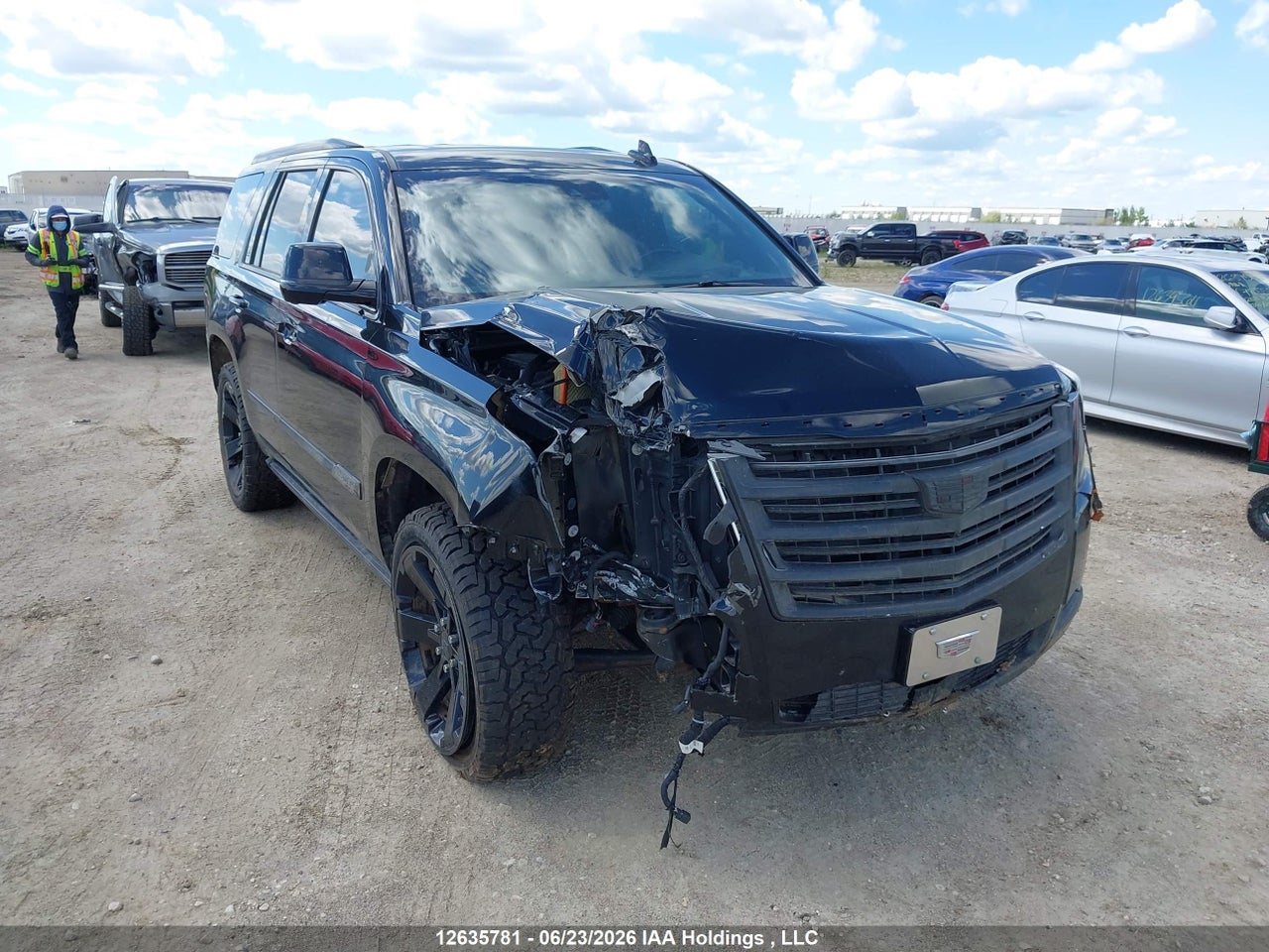 1GYS4DKJ6KR205602 · 2019 CADILLAC ESCALADE PLATINUM