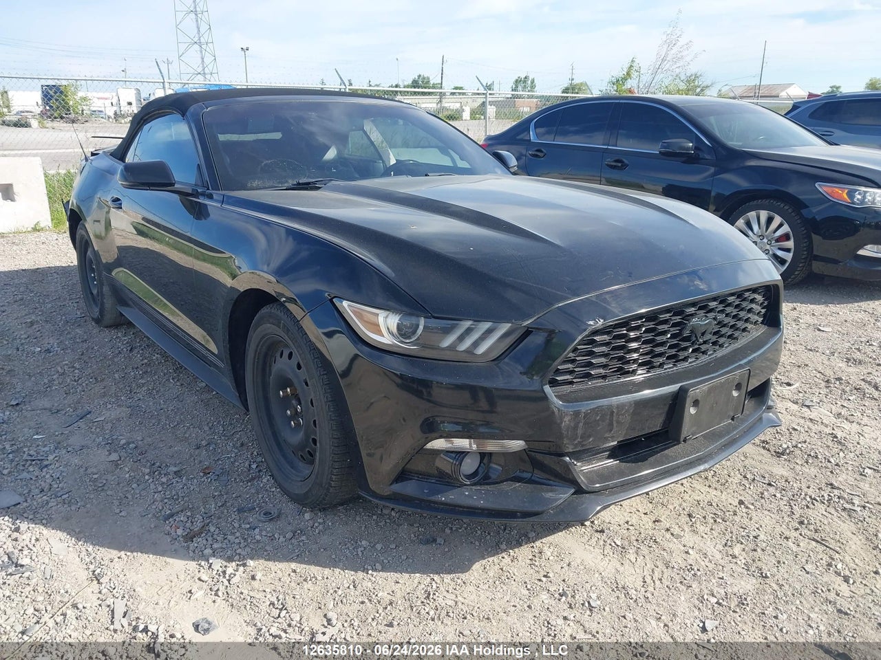 1FATP8UH7G5325285 · 2016 FORD Mustang Convertible