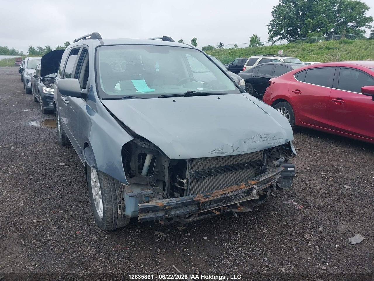 KNDMB233366100886 · 2006 KIA SEDONA EX/LX