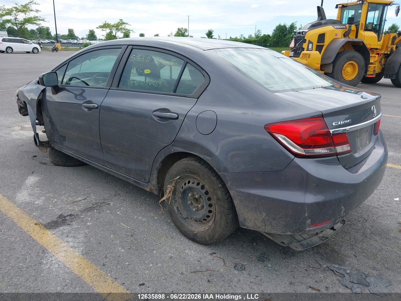 2HGFB2F47FH052483 · 2015 HONDA CIVIC · 3/22