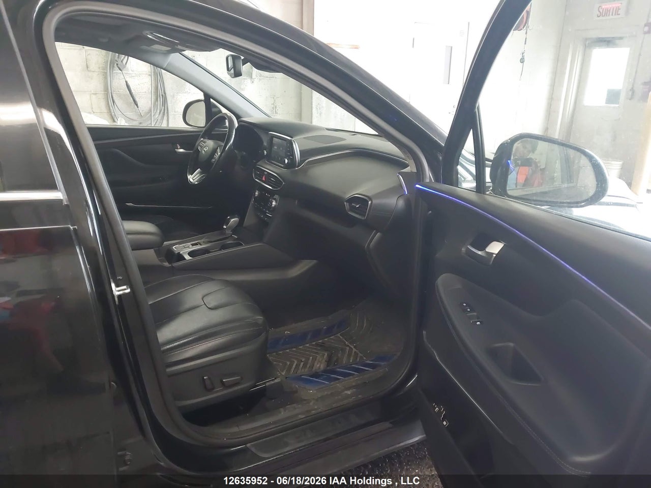 5NMS3CAA3LH140007 · 2020 HYUNDAI SANTA FE PREFERRED TURBO AWD WITH SUN AND LEATHER PACKAGE · 5/19