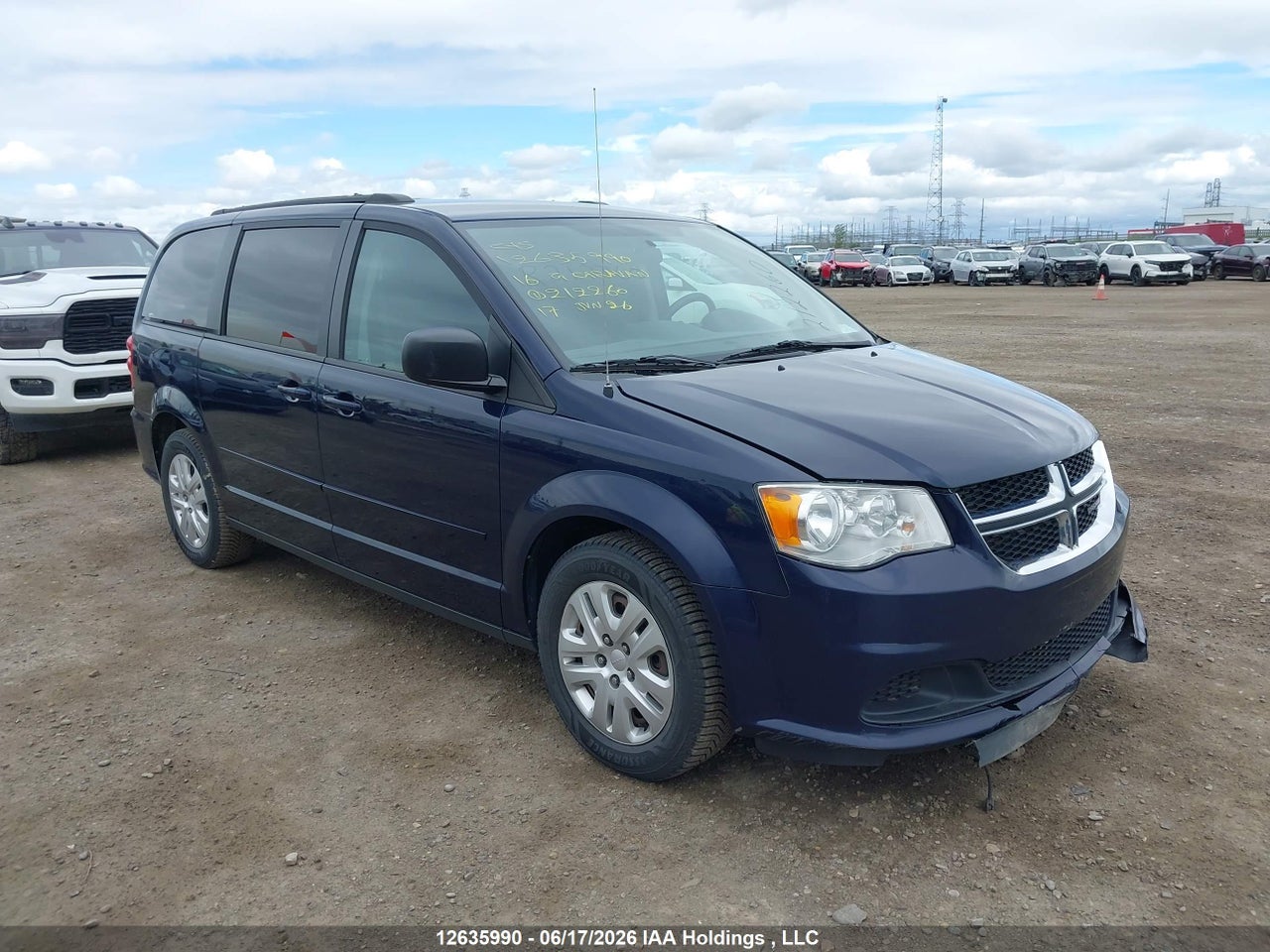 2C4RDGBG1GR212260 · 2016 DODGE GRAND CARAVAN SE/SXT